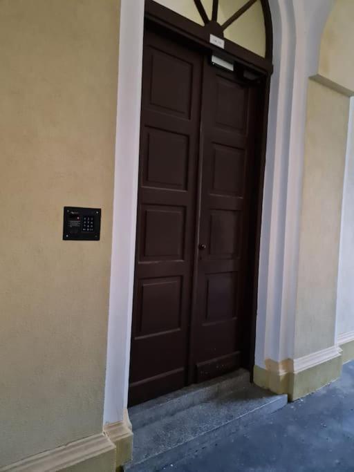Fantastic Waw - C19 Room E Варшава Екстер'єр фото